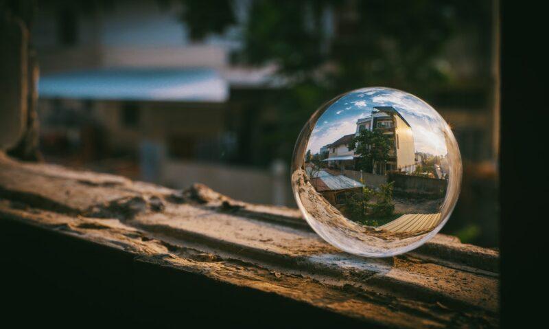 glass sphere magnifying home